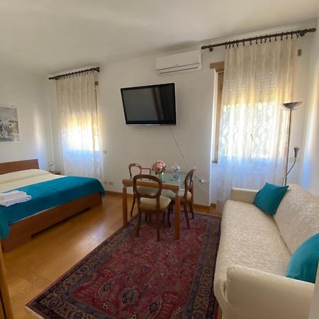 Ferienwohnung Piazza Del Popolo - Attico Rom Exterior foto