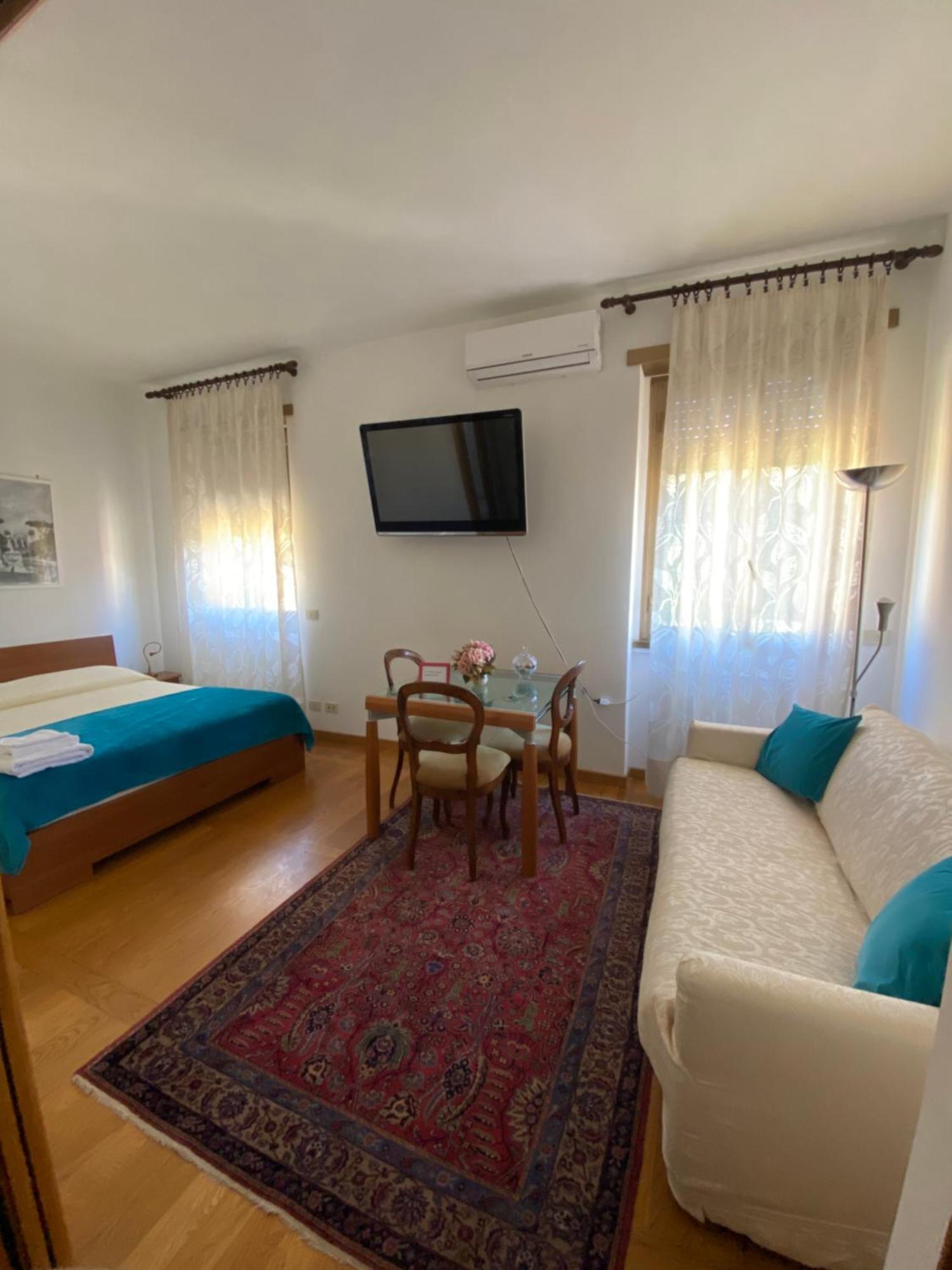 Ferienwohnung Piazza Del Popolo - Attico Rom Exterior foto